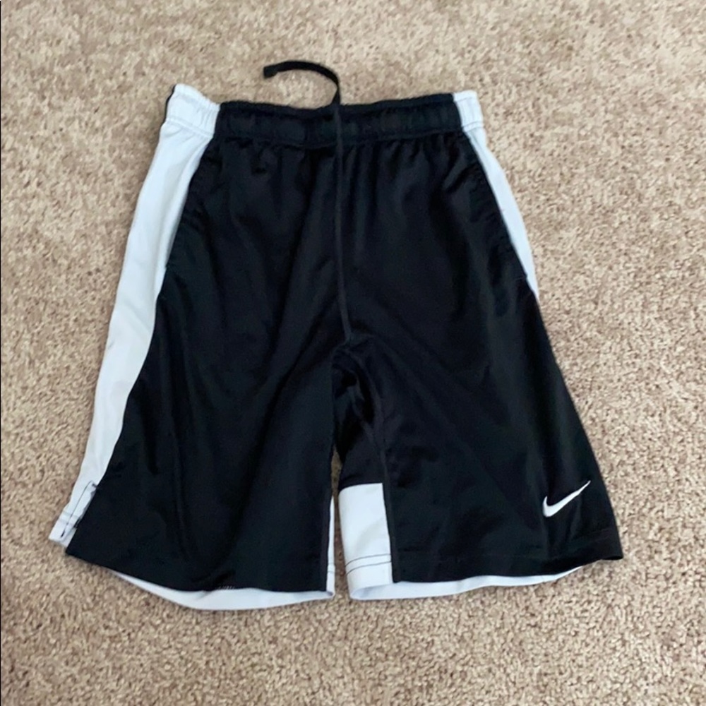 nike shorts
